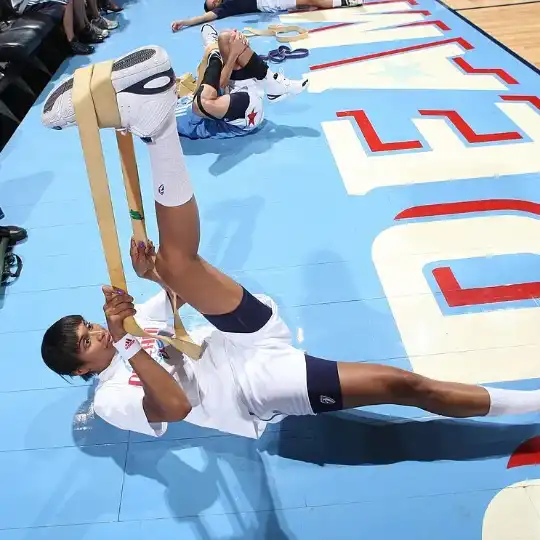 The Very Best Way to Ease Muscle Soreness, According to a WNBA Trainer