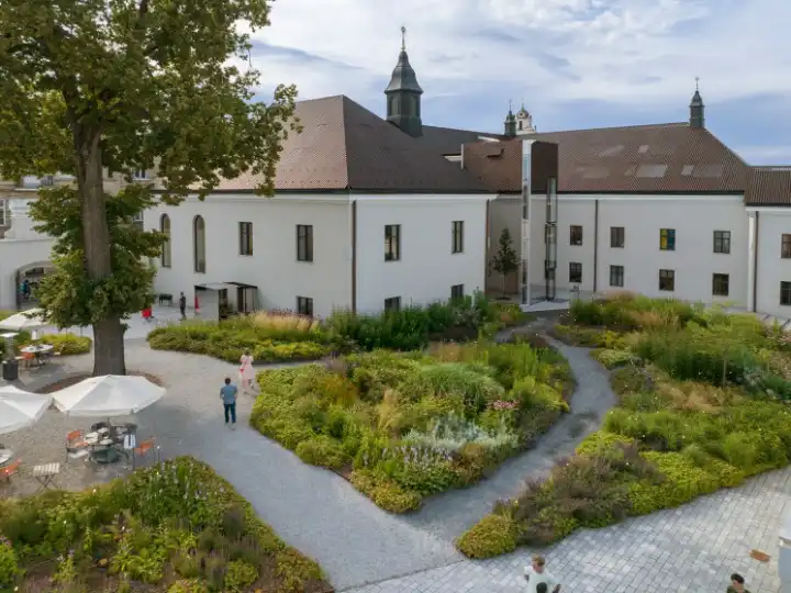 Six buildings from around the globe setting industry standards